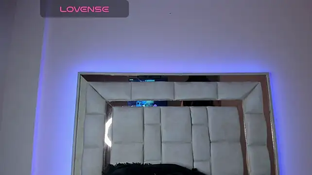 Lira1_Moon
