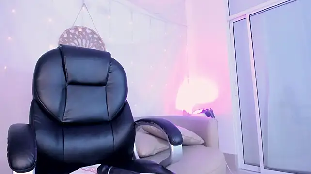 Ginni_charlotte