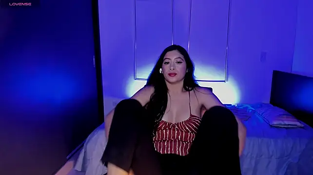 MeganWhite3