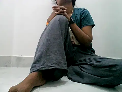 Natasa_Rathi live cam on StripChat
