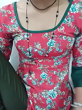 Hot_Riya_999