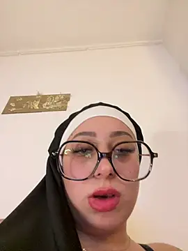 queenlo_xxx