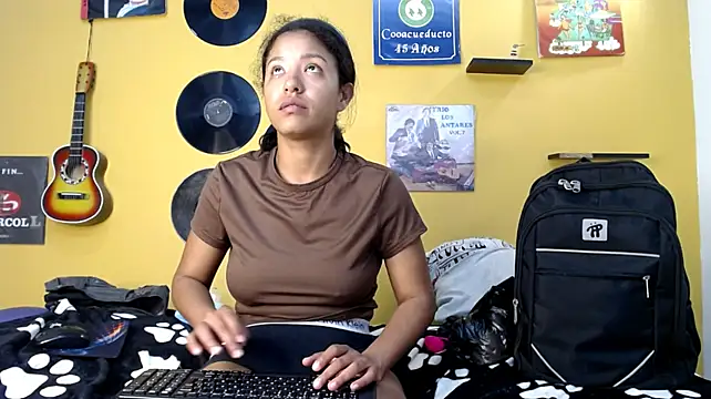 lilithevil32 live cam preview