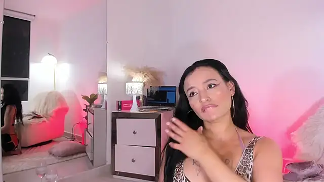 alexa_tobar webcam