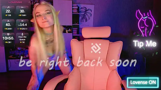 mischellemeow13