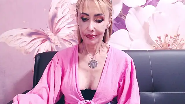 BlondPussy live cam on StripChat
