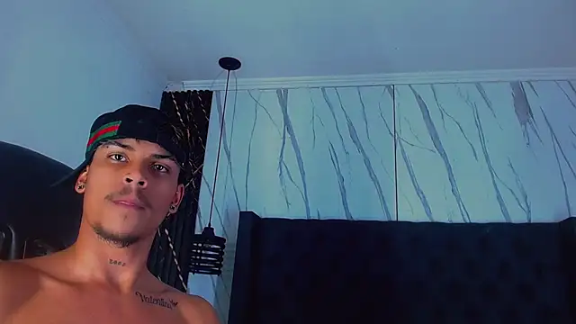 Angel_foxc13 webcam