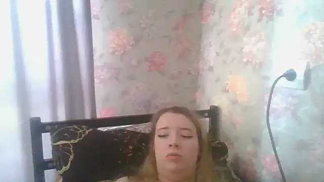 ViolaCandy live cam preview