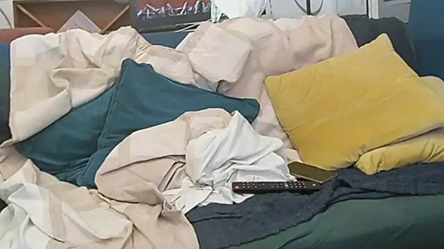 cl0udfuckinGwiThyouruncle live cam preview