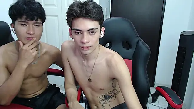 Hiso_kai live cam on StripChat