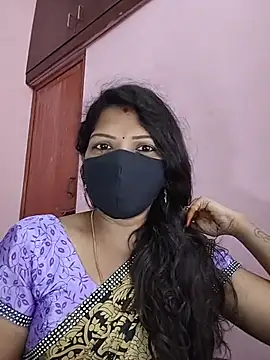 Kayalvizhi143 live cam preview