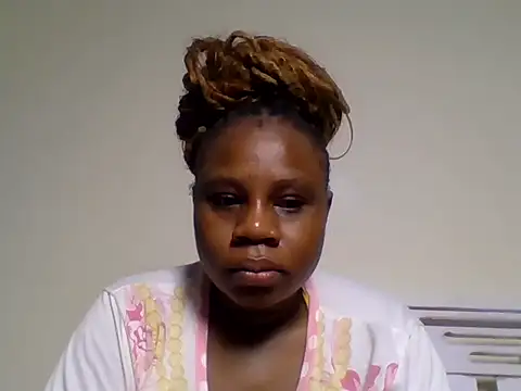ebonitah live cam preview