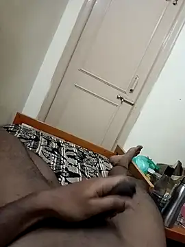 varama___567 webcam