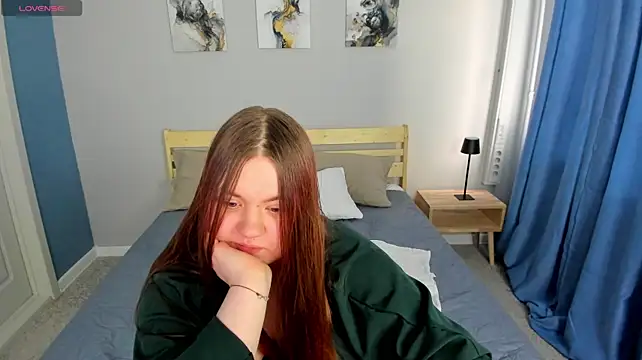 Alice_Steellee
