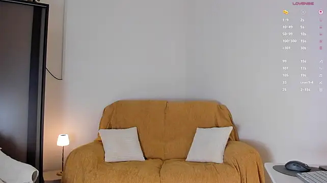 emydollyy live cam preview