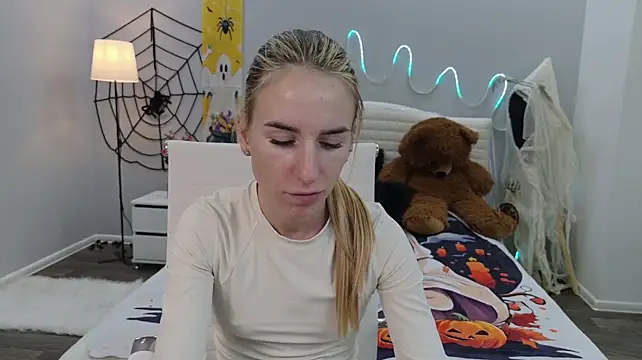 DeboraHorny