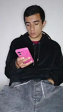 Thick_Cock live cam on StripChat