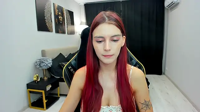 RedLipse live cam on StripChat