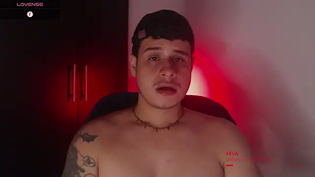 BjornSteel live cam preview
