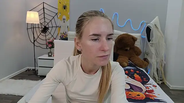 DeboraHorny