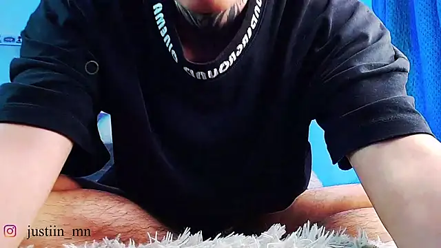 _justinmoon2 live cam preview