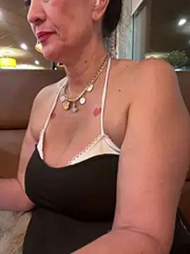TheDime live cam preview