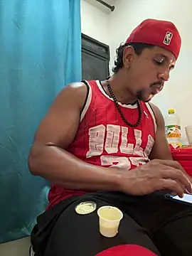 bigdick211292 live cam preview
