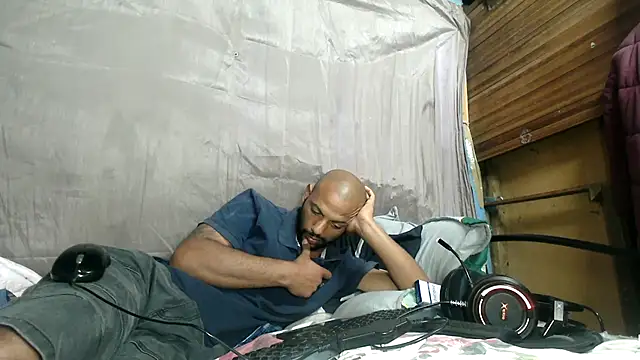 Camodick live cam on StripChat