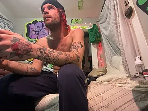 gothboiplzty live cam preview