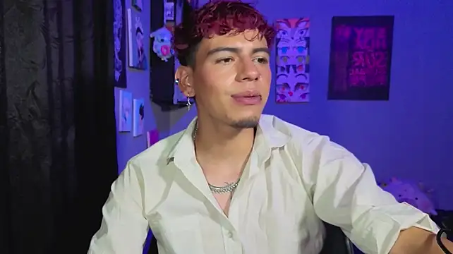 MikeyKuro live cam preview
