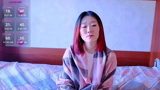 AikooYamada live cam on StripChat