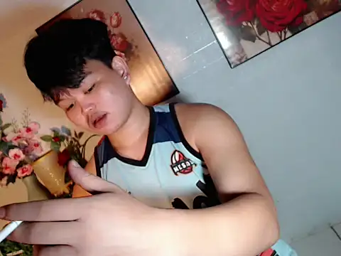 Rain_cum live cam on StripChat