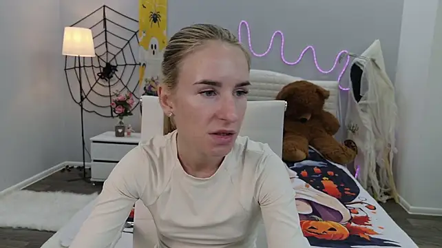 DeboraHorny
