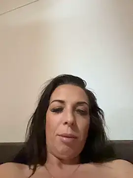 Almmaxxxx webcam