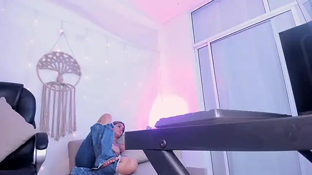 Ginni_charlotte