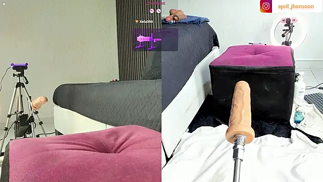 april_jhonsson live cam preview