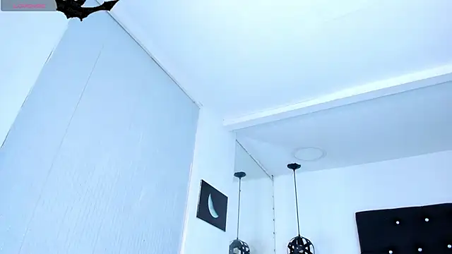miss__yissell on Stripchat