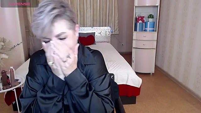sexy_milffa live cam on StripChat