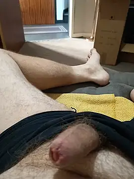 hubbyfun19 live cam on StripChat