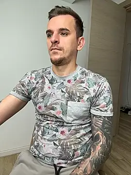 Huge_cock22cm