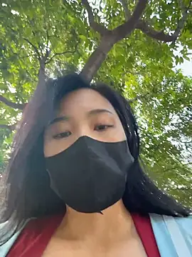 Nini_11 live cam preview
