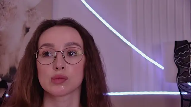 Emily_Simon live cam preview