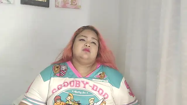 lovemyfatpussy live cam on StripChat