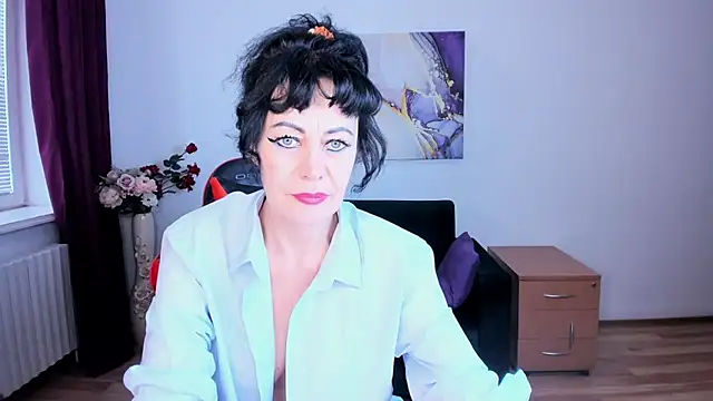 Silvia_Wallec live cam preview