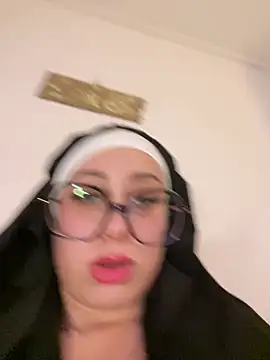 queenlo_xxx