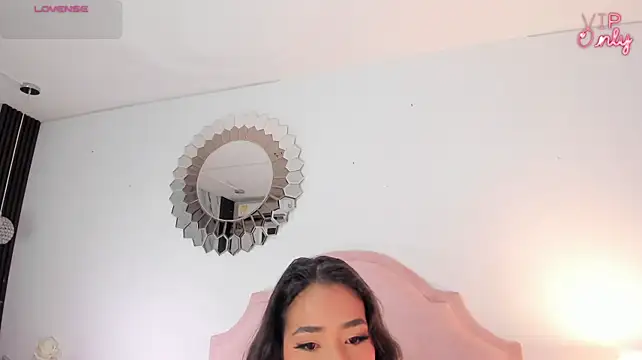 Rachel_Jamesx