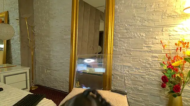 christahot live cam preview