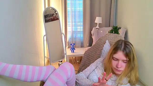MilanaRayy live cam preview