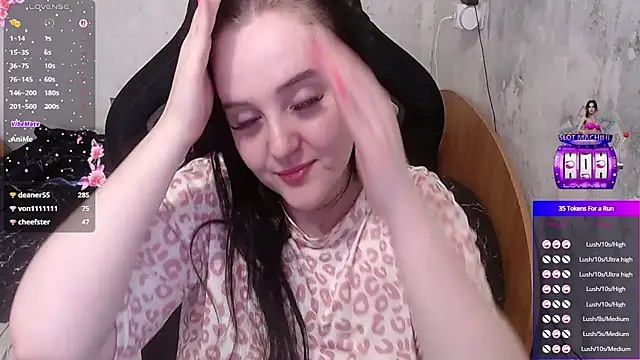your_8a8y live cam on StripChat