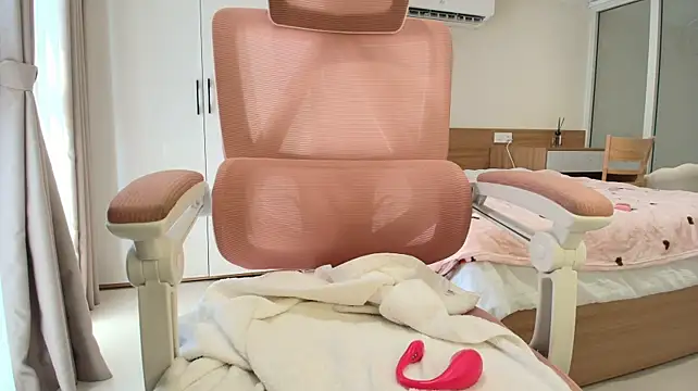 minamoons live sex cam